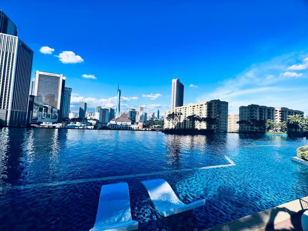 Sentral Serviced Suites Pangsapuri *