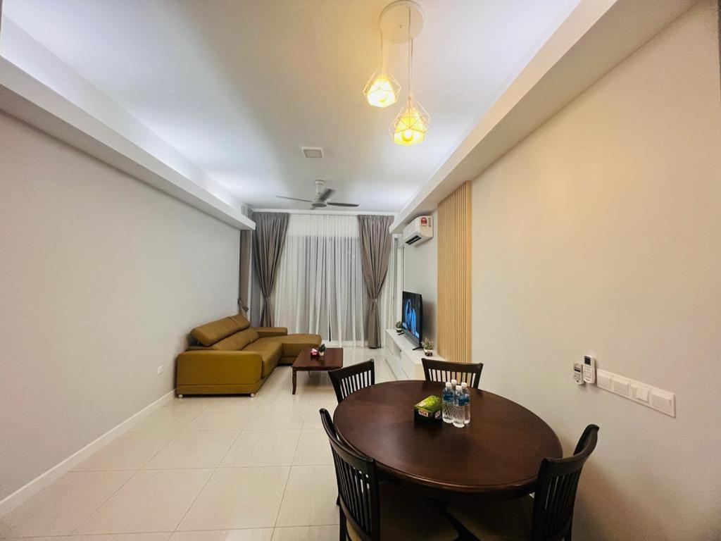 Sentral Serviced Suites *